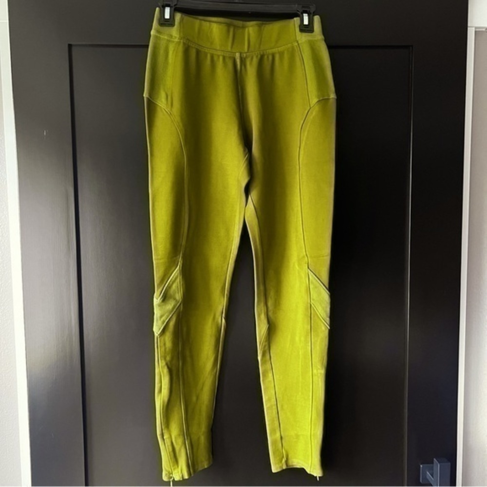 NWT Free People Movement dusted military green leggings size XS